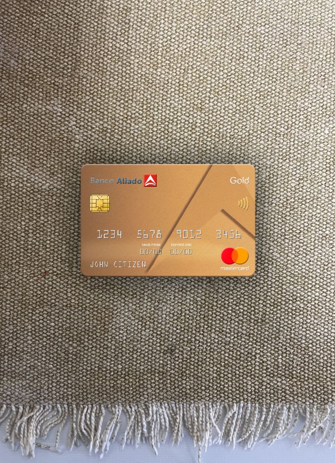 Download Panama Banco Aliado bank mastercard gold photolook front Photoshop template